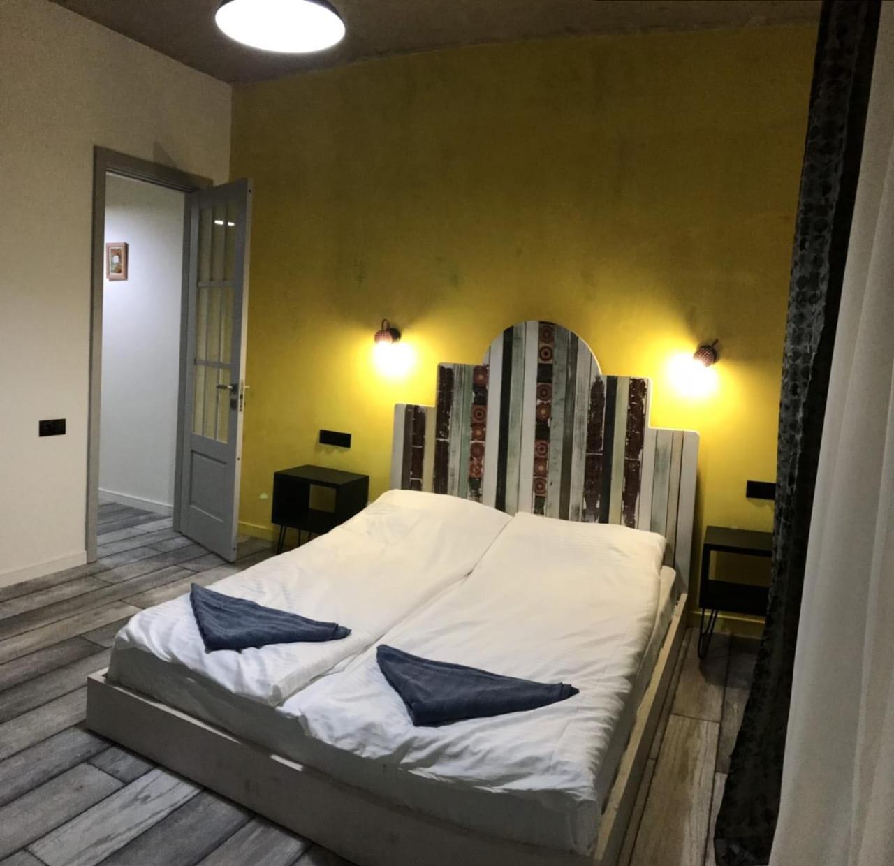 City Center Apartments By Happy Place Tbilisi Exterior photo